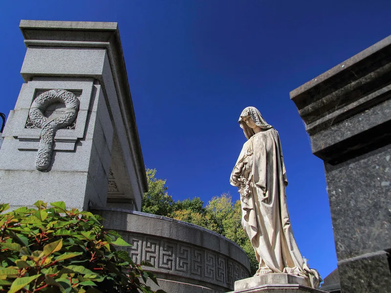 The neoclassical entrance portico of Recoleta Cemetery with the inscription Requiescant in pace