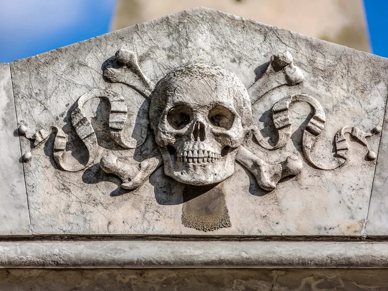 Funerary art & symbols